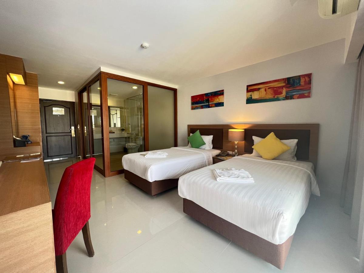 Riche Hua Hin Hotel - Sha Plus Bagian luar foto